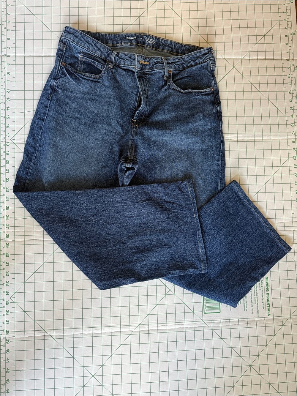 Old Navy Women’s Sky High High Rise Wide Leg  Jeans in Dark Blue Denim Casual